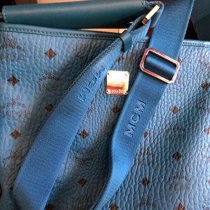 Authentic MCM monogrammed bag 🔥🔥🔥